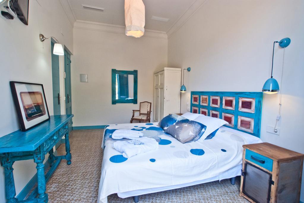 Hotel Hostal Chic Sant Feliu de Guíxols Szoba fotó