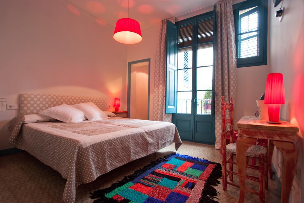 Hotel Hostal Chic Sant Feliu de Guíxols Szoba fotó
