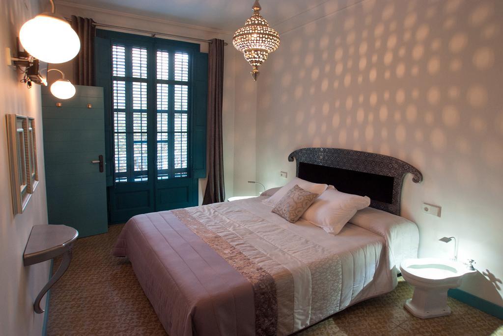 Hotel Hostal Chic Sant Feliu de Guíxols Szoba fotó